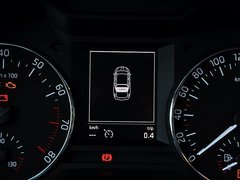 2015款 1.6L 自动 逸杰版