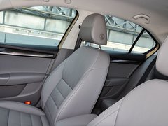 2015款 1.6L 自动 逸杰版