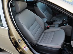 2015款 1.6L 自动 逸杰版