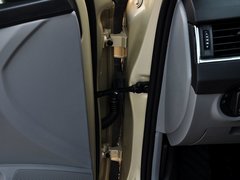 2015款 1.6L 自动 逸杰版