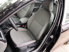 2015款 1.6L 自动 逸杰版
