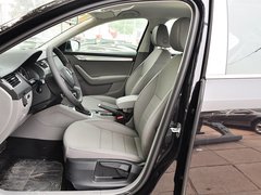 2015款 1.6L 自动 逸杰版