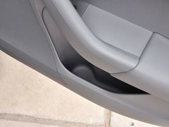 2015款 1.6L 自动 逸杰版