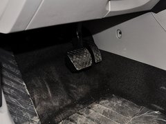 2015款 1.6L 自动 逸杰版