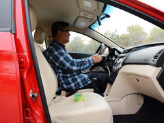 2014款 两厢 1.5L 手动 新青年版