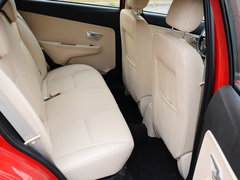 2014款 两厢 1.5L 手动 新青年版