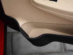 2014款 两厢 1.5L 手动 新青年版