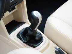 2014款 两厢 1.5L 手动 新青年版