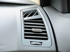2014款 两厢 1.5L 手动 新青年版