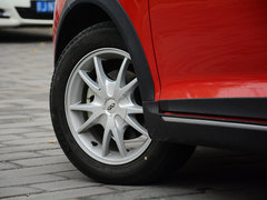 2014款 两厢 1.5L 手动 新青年版