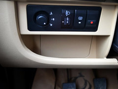 2014款 1.3L 手动 精英型