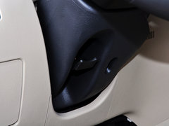 2014款 1.5L 手动 尊贵型