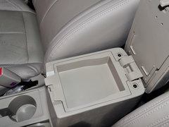 2014款 1.5L 手动 尊贵型