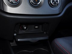 2014款 1.5L 手动 精英型