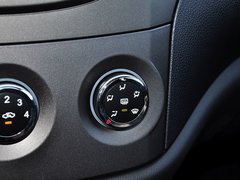 2014款 1.5L 手动 精英型
