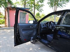2014款 1.5L 手动 精英型