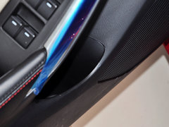 2014款 2.0L 自动 蓝天豪华版