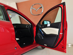 2014款 2.0L 自动 蓝天豪华版