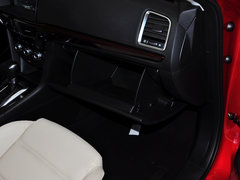 2014款 2.0L 自动 蓝天豪华版