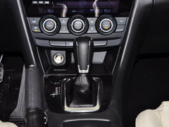 2014款 2.0L 自动 蓝天豪华版
