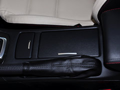 2014款 2.0L 自动 蓝天豪华版