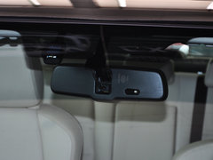 2014款 2.0L 自动 蓝天豪华版