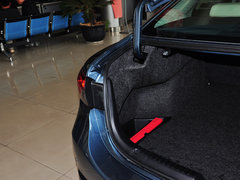 2014款 2.0L 自动 蓝天豪华版