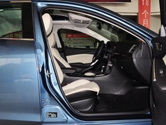 2014款 2.0L 自动 蓝天豪华版