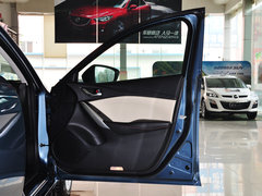 2014款 2.0L 自动 蓝天豪华版