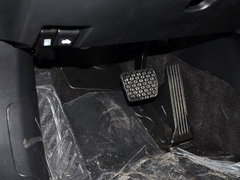2014款 2.0L 自动 蓝天豪华版