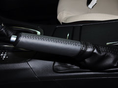 2014款 2.0L 自动 蓝天豪华版