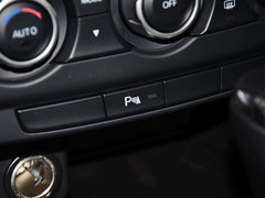 2014款 2.0L 自动 蓝天豪华版