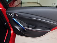 2014款 2.0L 自动 蓝天尊贵版