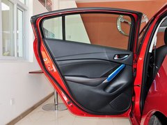 2014款 2.0L 自动 蓝天尊贵版