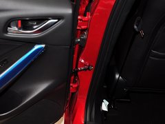2014款 2.0L 自动 蓝天尊贵版