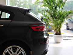 2014款 五门版 1.6T 自动 致臻型
