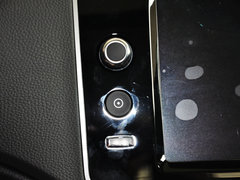 2014款 五门版 1.6T 自动 致臻型