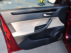 2014款 五门版 1.6T 自动 致臻型