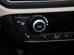 2014款 五门版 1.6T 自动 致臻型