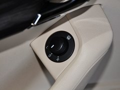 2015款 1.6L 手动 逸杰版