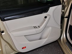2015款 1.6L 手动 逸杰版
