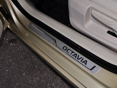 2015款 1.6L 手动 逸杰版
