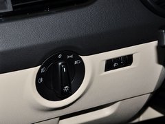 2015款 1.6L 手动 逸杰版