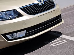 2015款 1.6L 手动 逸杰版