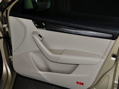 2015款 1.6L 手动 逸杰版
