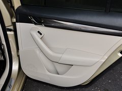 2015款 1.6L 手动 逸杰版