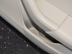 2015款 1.6L 手动 逸杰版