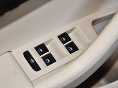 2015款 1.6L 手动 逸杰版