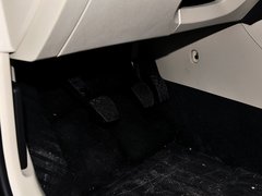 2015款 1.6L 手动 逸杰版