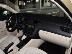 2015款 1.6L 手动 逸杰版